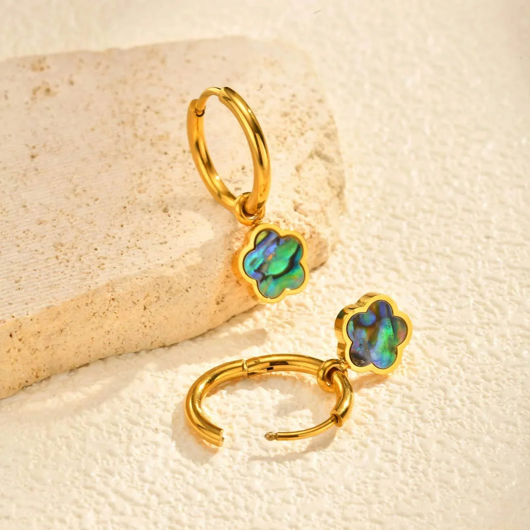 Aurora Light Clover Earrings